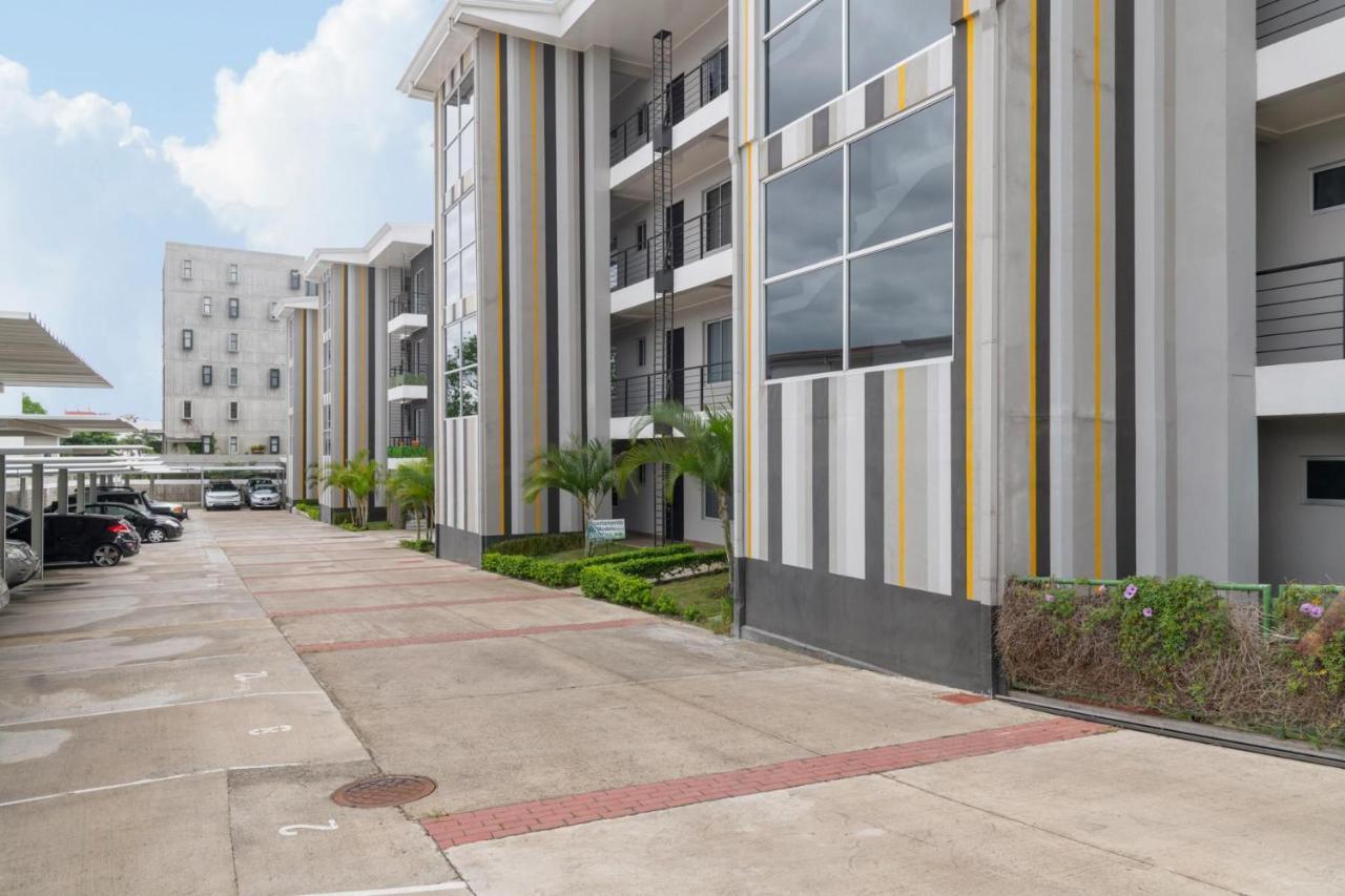 Boulevard Park Apto #27 - 2Bdrm - Selena Segura Heredia Luaran gambar