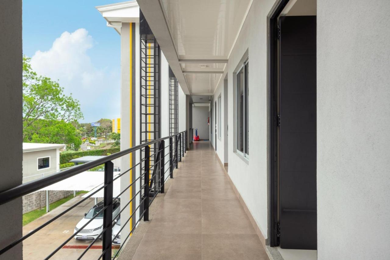 Boulevard Park Apto #27 - 2Bdrm - Selena Segura Heredia Luaran gambar