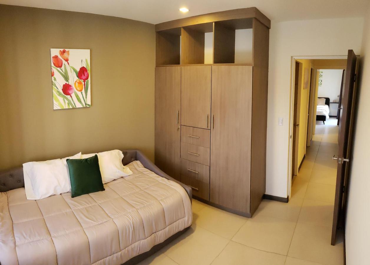 Boulevard Park Apto #27 - 2Bdrm - Selena Segura Heredia Luaran gambar